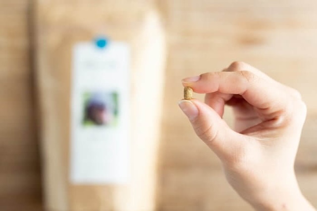 Leo&Leaドッグフードの粒の大きさ