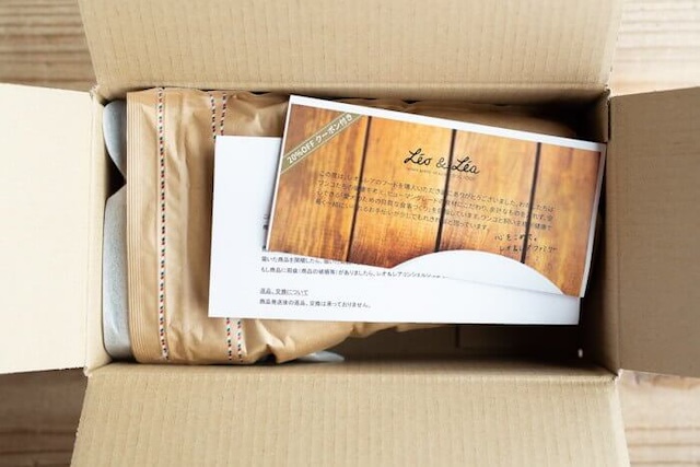 Leo&Lea(レオアンドレア)ドッグフードの箱の中身