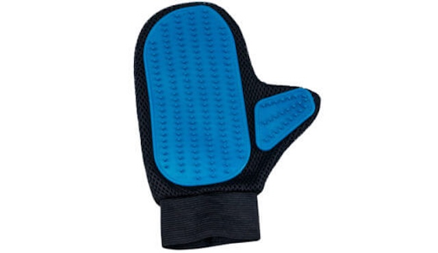 グローブ型やラバー製ブラシ