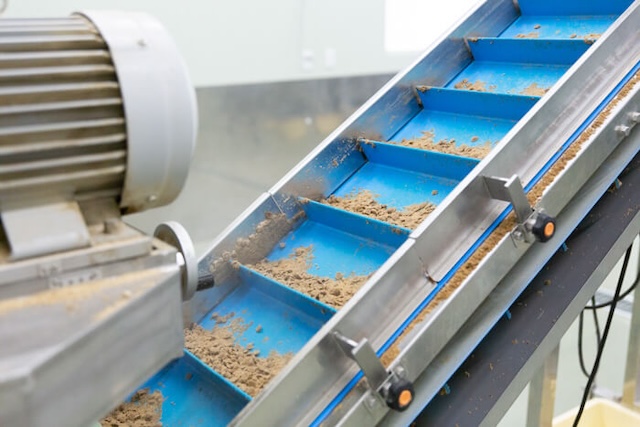 馬肉自然づくりができるまでの様子3